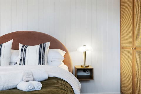 A PERFECT STAY Sunset Beach Summer Breeze - eAccommodation 3