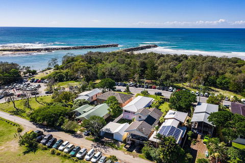 A PERFECT STAY Sunset Beach Summer Breeze - eAccommodation 2
