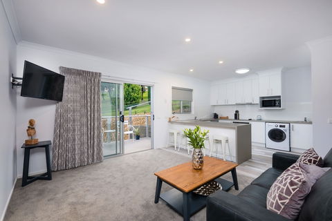 Albury Yalandra Apartment 3 - eAccommodation 4