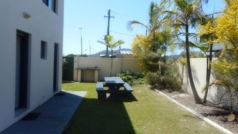 Anchored At South West Rocks - eAccommodation 5