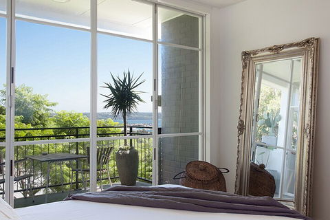 Urban Rest The Bellevue - eAccommodation 3