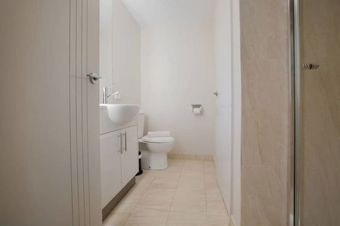 70 Greenbell Doncaster - eAccommodation 5