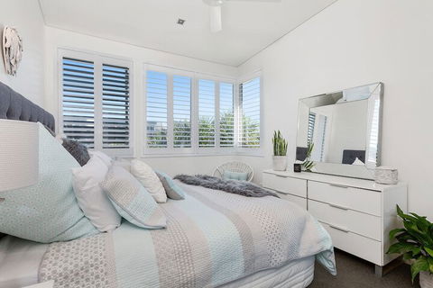 COASTAL CHIC At CASUARINA - eAccommodation 1
