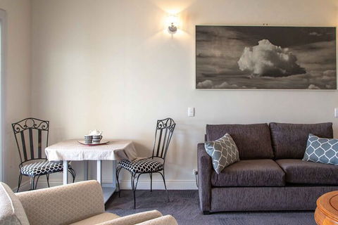 Angaston House - eAccommodation 5