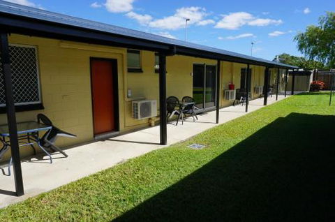 YAL Cairns A Motel That Makes A Difference - eAccommodation 6