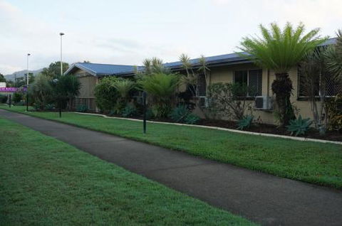 YAL Cairns A Motel That Makes A Difference - eAccommodation 4