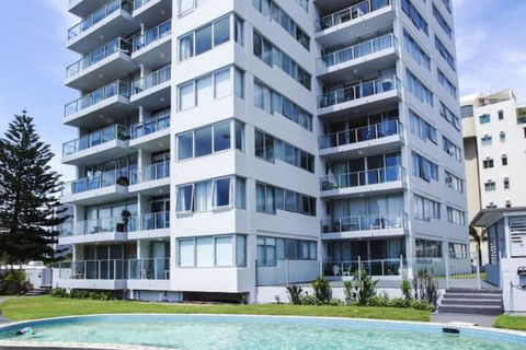 Amira Apartments - eAccommodation 2