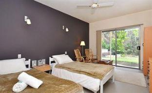 Aquador Retreat - eAccommodation 4