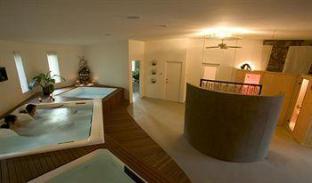 Aquador Retreat - eAccommodation 5