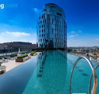 Along Melbournes Magic Boulevard - eAccommodation