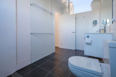Arthouse Freycinet - eAccommodation 4