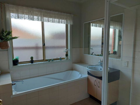 Annesley Central - eAccommodation 7