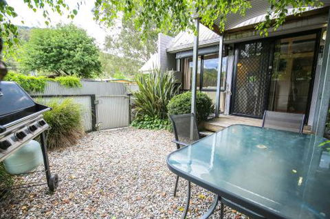 Allambie Cottages Villa 1 - eAccommodation 3