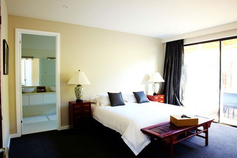 Dragonfly Lodge - eAccommodation 6