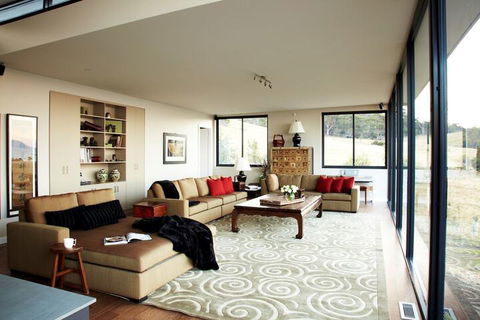 Dragonfly Lodge - eAccommodation 5