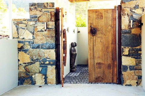 Dragonfly Lodge - eAccommodation 1