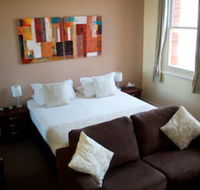 Balcony On Sixth Lodge - eAccommodation