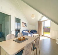 Beach Cabins Merimbula - eAccommodation