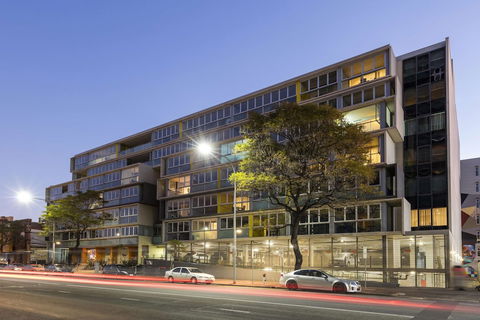 IStay Precinct Adelaide - eAccommodation 1