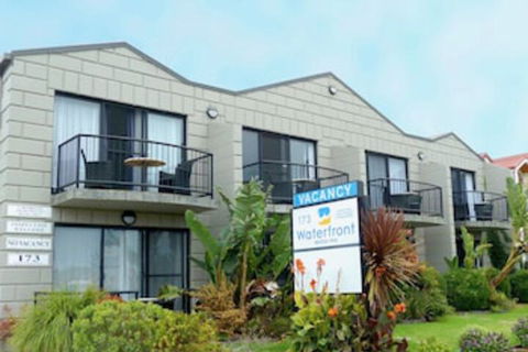Apollo Bay Waterfront Motor Inn - eAccommodation 0