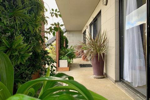 Apollo Bay Waterfront Motor Inn - eAccommodation 1