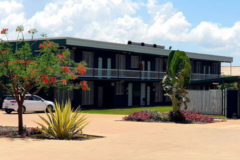 The Leprechaun Resort - eAccommodation 2