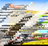 Nightcap at Shoppingtown Hotel - eAccommodation