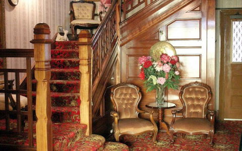 Motel Mayfair On Cavell - eAccommodation 1