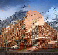 Quest East Melbourne - eAccommodation