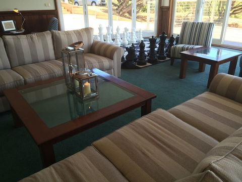 Views Pet Friendly Hotel â€“ Cape Schanck - eAccommodation 4