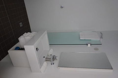 Avalon Coastal Retreat - eAccommodation 6