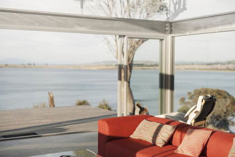Avalon Coastal Retreat - eAccommodation 7