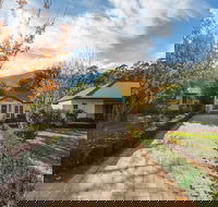 Oscar's on the Yarra - eAccommodation