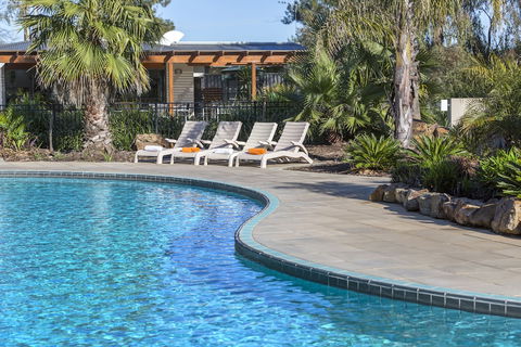 RACV Cobram Resort - eAccommodation 0