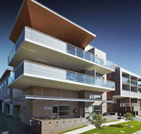 Charlestown Executive Apartments - eAccommodation