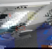 Leisure Lee Holiday Apartments - eAccommodation