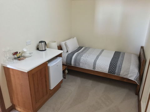 Valley Of The Waters B&B - eAccommodation 6