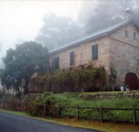 Tizzana Winery Bed  Breakfast - eAccommodation