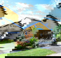 Seaview Motel and Apartments - eAccommodation