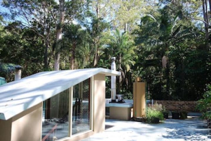 Advancetown QLD eAccommodation