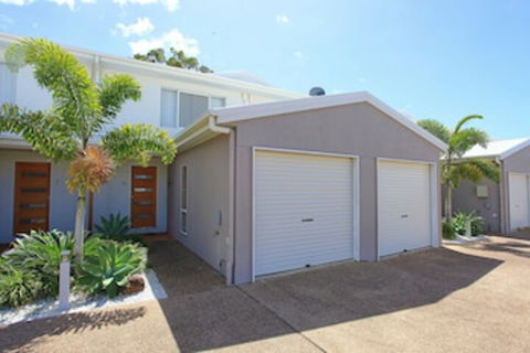 Alexandra Apartments - eAccommodation 0