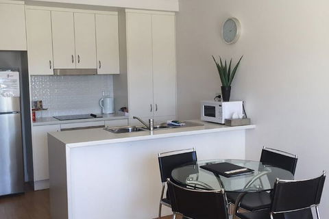 Alexandra Apartments - eAccommodation 5
