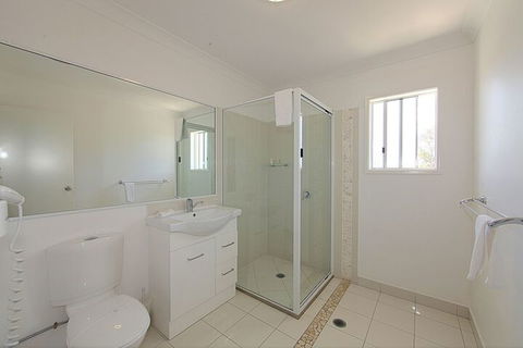 Alexandra Apartments - eAccommodation 6