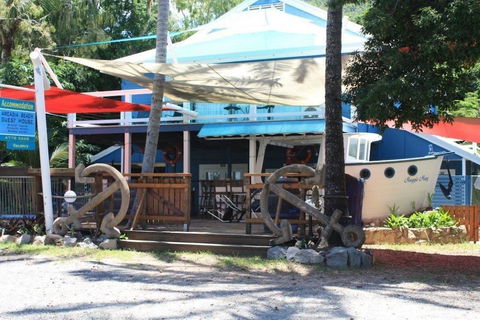 Arcadia Beach Guest House - eAccommodation 2