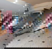 Springwood Tower Apartment Hotel - eAccommodation