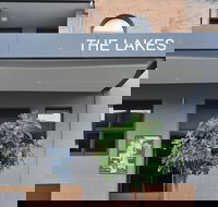 The Lakes Hotel - eAccommodation