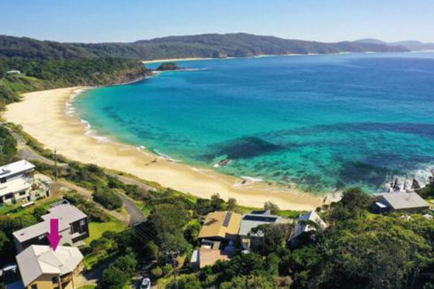 FAR SHORE - eAccommodation 0