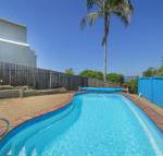 Relax at Lighthouse 4 Lighthouse Road - eAccommodation
