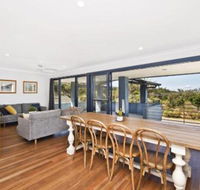 143 Matthew Flinders Drive Port Macquarie - eAccommodation