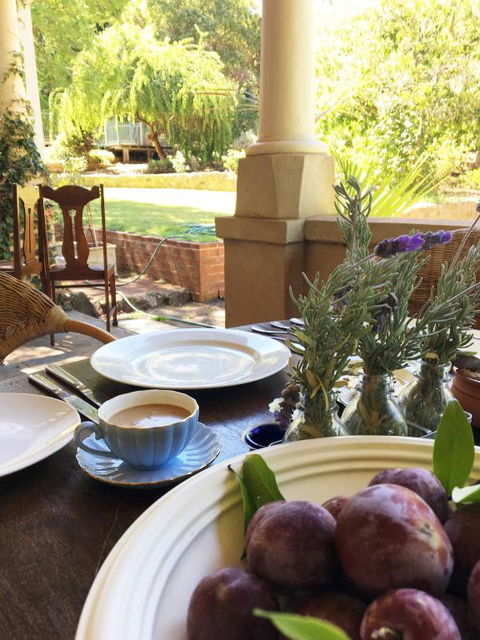 Historic Oak Hill House Estate Truffle Gourmet Festival Region - eAccommodation 6